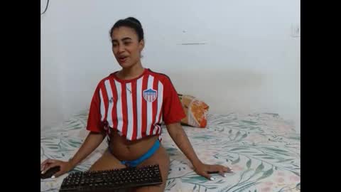 Smith y Mia online show from 04-10-26, 04:33