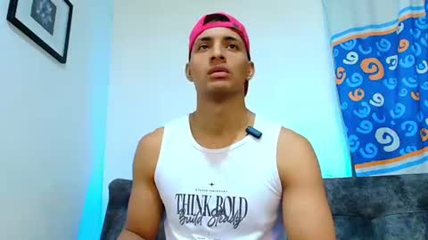 Snapshot of smith_fitness chatting on 06-19-26, 12:53 Smith Fitness online show from 06-19-26, 12:53