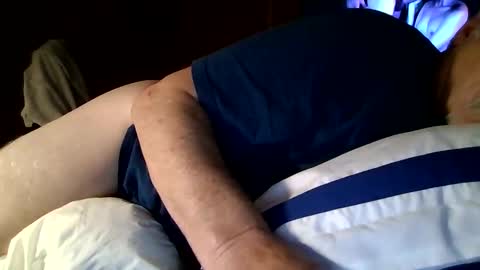 smittytom764923 online show from 10-27-25, 02:26