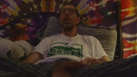 smoke-4-me online show from 05-31-26, 01:03