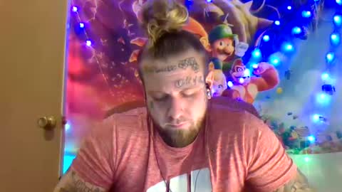 Snapshot of smokebluntafterblunt chatting on 12-30-24, 01:58 smoke online show from 12-30-24, 01:58