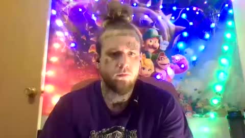 Snapshot of smokebluntafterblunt chatting on 01-06-25, 02:48 smoke online show from 01-06-25, 02:48