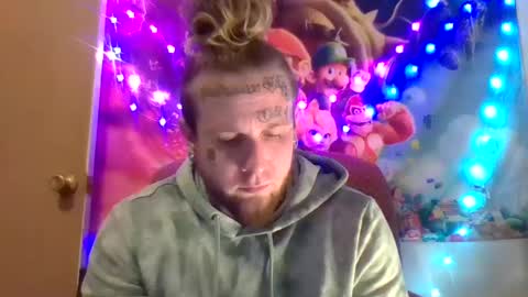 Snapshot of smokebluntafterblunt chatting on 01-12-25, 09:29 smoke online show from 01-12-25, 09:29