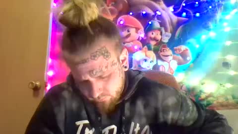 Snapshot of smokebluntafterblunt chatting on 02-11-25, 01:10 smoke online show from 02-11-25, 01:10