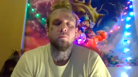 Snapshot of smokebluntafterblunt chatting on 02-24-25, 01:24 smoke online show from 02-24-25, 01:24