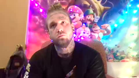 Snapshot of smokebluntafterblunt chatting on 02-24-25, 06:47 smoke online show from 02-24-25, 06:47