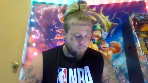 Snapshot of smokebluntafterblunt chatting on 09-15-25, 12:38 smoke online show from 09-15-25, 12:38