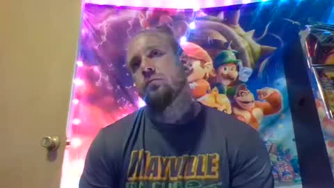 Snapshot of smokebluntafterblunt chatting on 09-23-25, 12:57 smoke online show from 09-23-25, 12:57