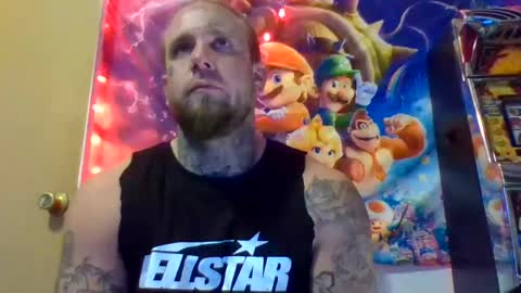 Snapshot of smokebluntafterblunt chatting on 10-16-25, 12:11 smoke online show from 10-16-25, 12:11