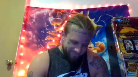 Snapshot of smokebluntafterblunt chatting on 10-21-25, 02:12 smoke online show from 10-21-25, 02:12