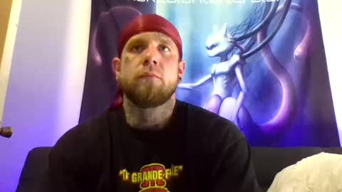 Snapshot of smokebluntafterblunt chatting on 04-25-26, 02:03 smoke online show from 04-25-26, 02:03