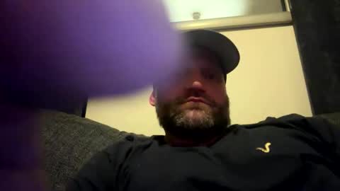 Snapshot of smokefet1 chatting on 04-11-26, 03:33 smokefet1 online show from 04-11-26, 03:33