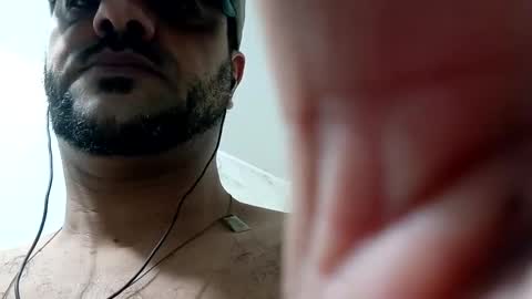 SMOKERBEAST online show from 11-18-25, 06:45