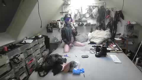 smokeslut365 online show from 02-02-25, 10:06