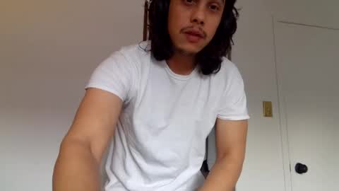 Snapshot of smokestar1991 chatting on 01-28-25, 04:41 SmokeStar online show from 01-28-25, 04:41