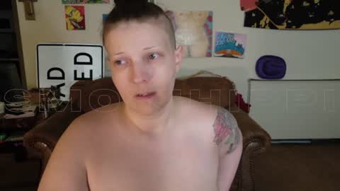 Snapshot of smokihippi chatting on 06-12-26, 09:52 Big Dawg online show from 06-12-26, 09:52