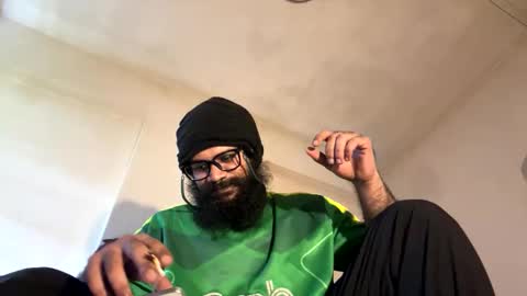 smokingorilla online show from 01-06-26, 08:18