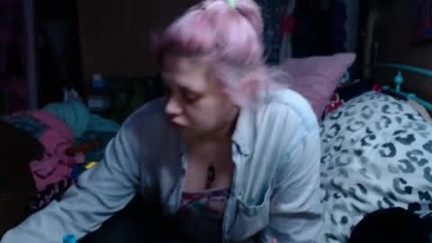 Snapshot of smokydian chatting on 01-22-25, 02:26 DIAN dee-ann online show from 01-22-25, 02:26