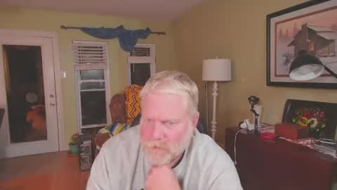 Snapshot of smokymountanman chatting on 11-16-25, 02:06 smokymountanman online show from 11-16-25, 02:06