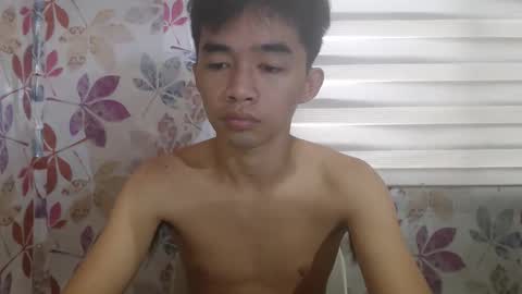 Snapshot of smooth3218 chatting on 02-20-26, 05:15 smooth3218 online show from 02-20-26, 05:15