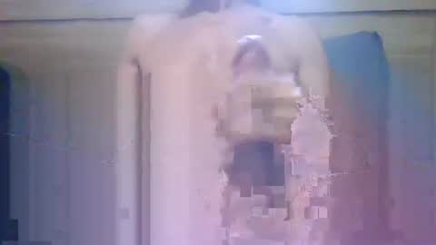 Snapshot of smoothkiwi chatting on 09-13-25, 07:57 smoothkiwi online show from 09-13-25, 07:57