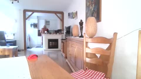 Snapshot of smoothy5460 chatting on 09-22-25, 07:10 smoothy5460 online show from 09-22-25, 07:10