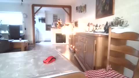 Snapshot of smoothy5460 chatting on 12-15-25, 08:18 smoothy5460 online show from 12-15-25, 08:18