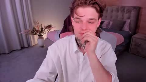 smoozie_kun online show from 06-10-26, 03:33