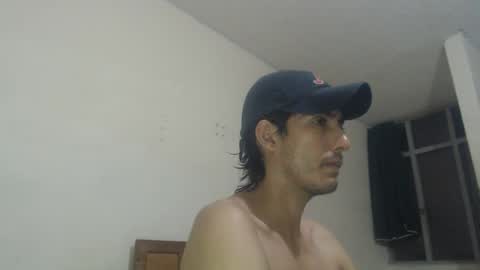 snackontime19 online show from 09-26-25, 05:33