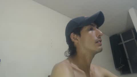 snackontime19 online show from 09-30-25, 05:45