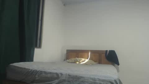 snackontime19 online show from 11-29-25, 05:54