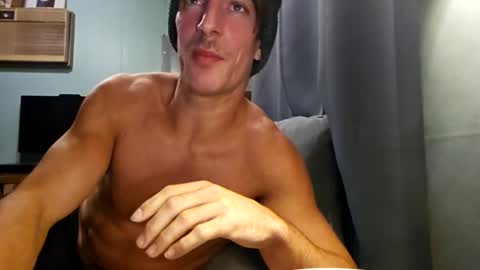 Snapshot of snackyyyy chatting on 02-11-26, 02:49 Snackyyyy online show from 02-11-26, 02:49