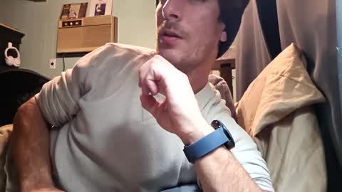 Snapshot of snackyyyy chatting on 04-14-26, 12:49 Snackyyyy online show from 04-14-26, 12:49