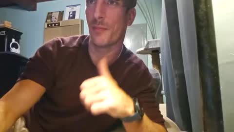 Snapshot of snackyyyy chatting on 04-26-26, 01:14 Snackyyyy online show from 04-26-26, 01:14