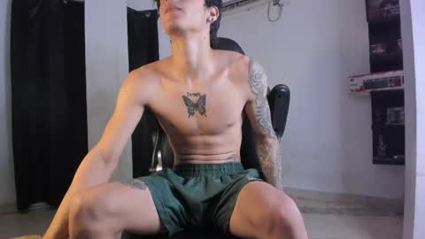 snakebutterfly online show from 03-07-26, 05:15