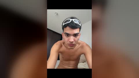 Snapshot of snakeeboy chatting on 03-01-26, 06:43 Ryan online show from 03-01-26, 06:43