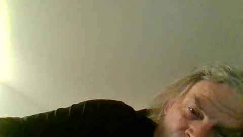 Snapshot of snap2play chatting on 02-16-26, 12:51 snap2play online show from 02-16-26, 12:51