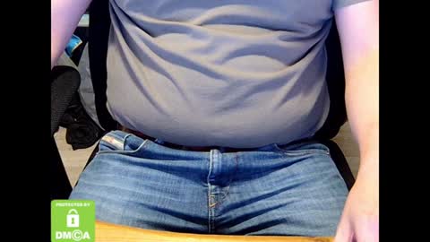 Snapshot of sneakybill82 chatting on 01-05-25, 06:35 Sneakybill online show from 01-05-25, 06:35