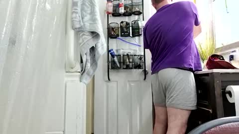 sneakypeteyo1 online show from 04-06-26, 03:15