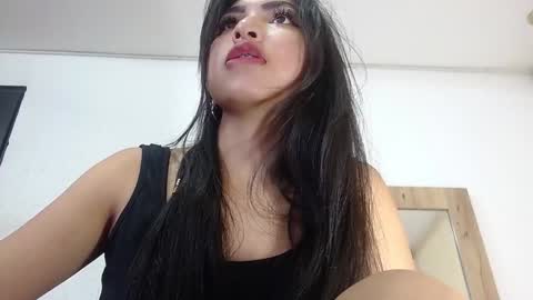 Snapshot of sneakyy_fantasy chatting on 01-04-25, 04:12 Hellen online show from 01-04-25, 04:12
