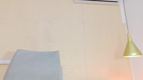 Snapshot of sneakyy_fantasy chatting on 03-12-25, 04:30 Hellen online show from 03-12-25, 04:30