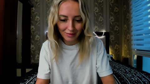 Sneja online show from 12-29-24, 08:00