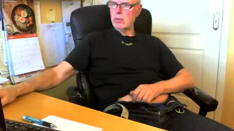 Snapshot of snickarn335731 chatting on 04-08-26, 01:11 snickarn335731 online show from 04-08-26, 01:11