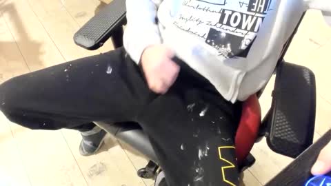 Snapshot of snip1977 chatting on 01-06-25, 01:09 snip1977 online show from 01-06-25, 01:09