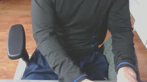 Snapshot of snooze85 chatting on 11-09-25, 10:24 Cbt-Slave online show from 11-09-25, 10:24