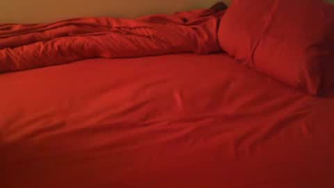 Snapshot of snoro111 chatting on 11-23-25, 02:44 snoro111 online show from 11-23-25, 02:44