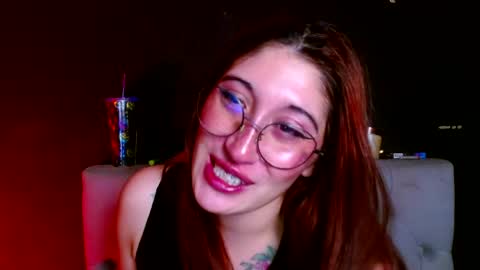 Snapshot of snow_baall chatting on 05-14-26, 06:42 IG OF red moonn online show from 05-14-26, 06:42
