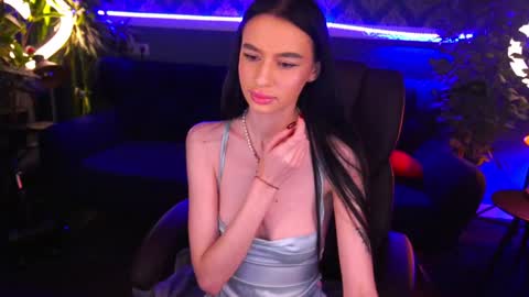 snow_whiteeex online show from 01-31-25, 02:28