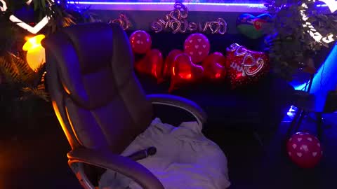 snow_whiteeex online show from 02-14-25, 02:07