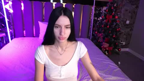 snow_whiteeex online show from 01-19-26, 06:39